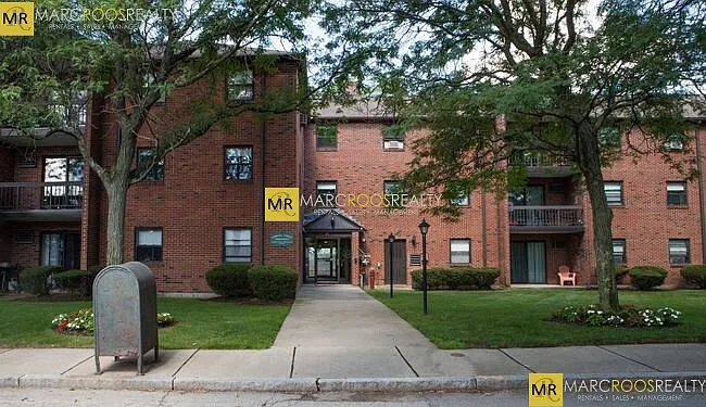 62 Farwell St #12 — Photo 3