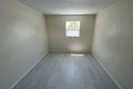 432 Auburn Dr #104 — Photo 7