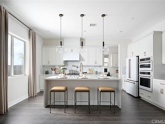 3rd image of 236 Renewal Rd