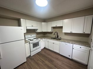 833 Glendale Rd #835, Murray, KY 42071