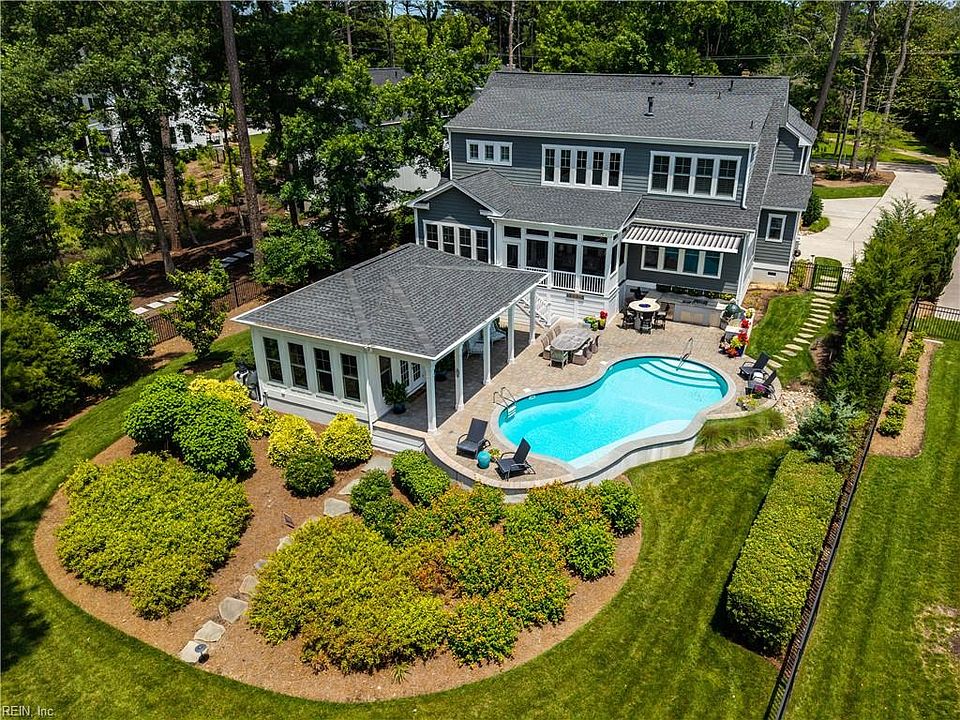 1st image of 1149 York Ln