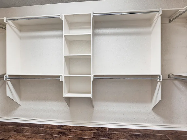 508 Torrington Way — Photo 22