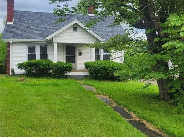 627 N Gospel Street, Paoli, IN 47454