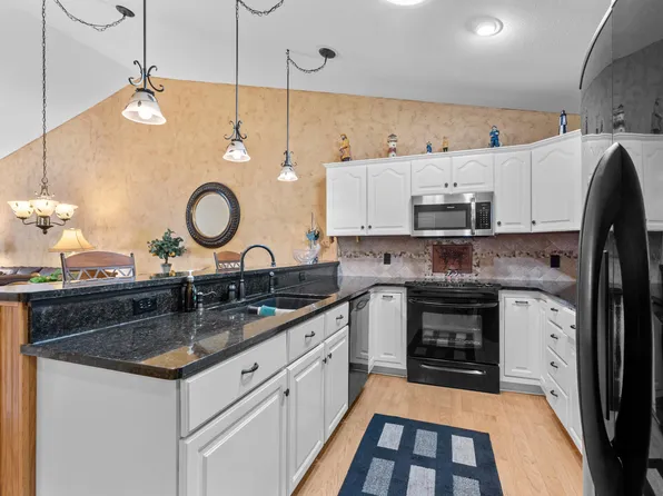 228 Starboard Drive, Kimberling City, MO 65686