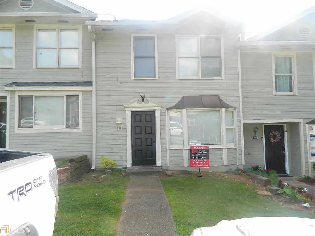 204 Autumn Leaf Way photo 1