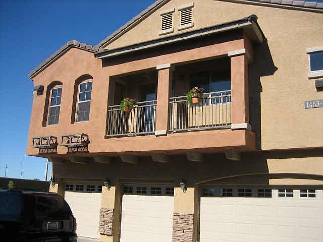 1st image of 2402 E 5th Street #1463