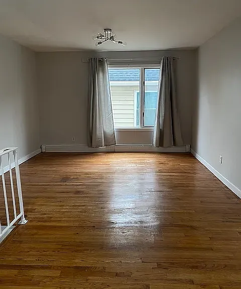 233A Myrtle Ave — Photo 6