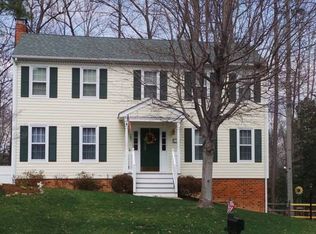 2302 Krossridge Ct, North Chesterfield, VA 23236