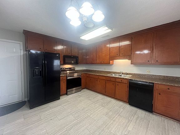 5th image of 112 Blue Springs Dr