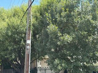 2714 Nicholson St, Houston, TX 77008