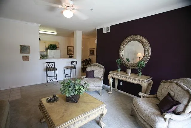 Aventine Apartment Homes — Photo 4
