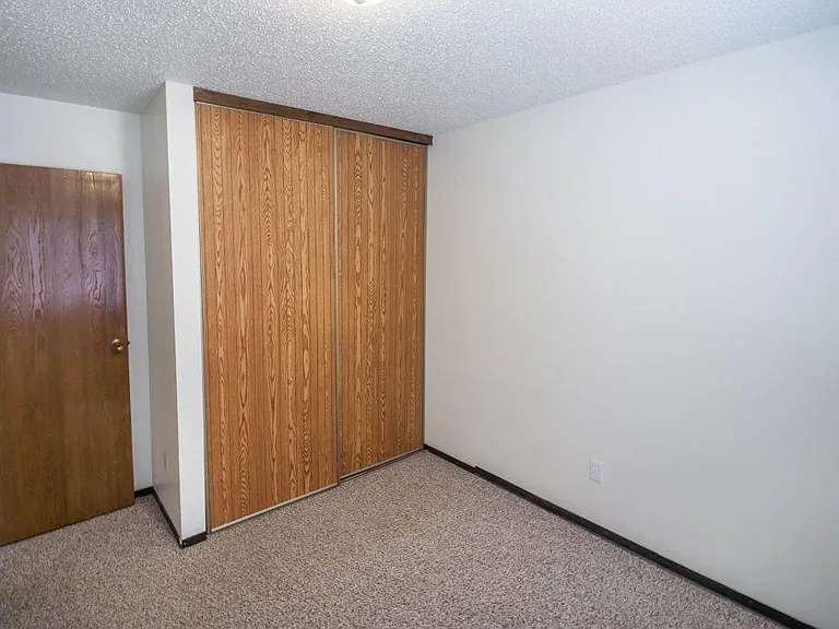 Lakota Village Townhomes — Photo 11