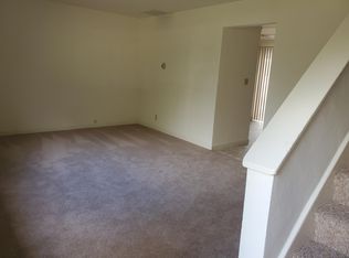 1003 S Mattis Ave, Champaign, IL 61821