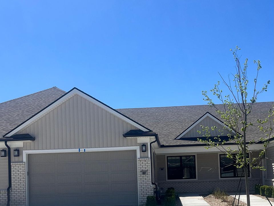 1st image of 5875 Lakeway Dr #64