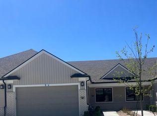 10597 Pickeral Lake Dr #46, Brighton, MI