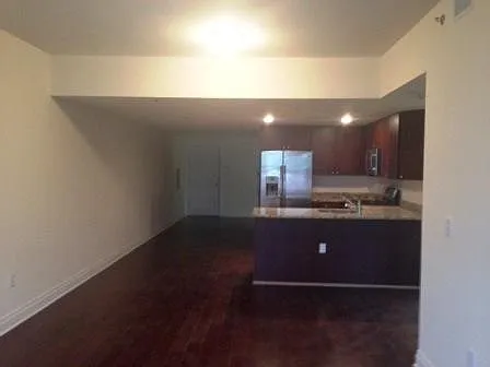 102 York St #8 — Photo 4