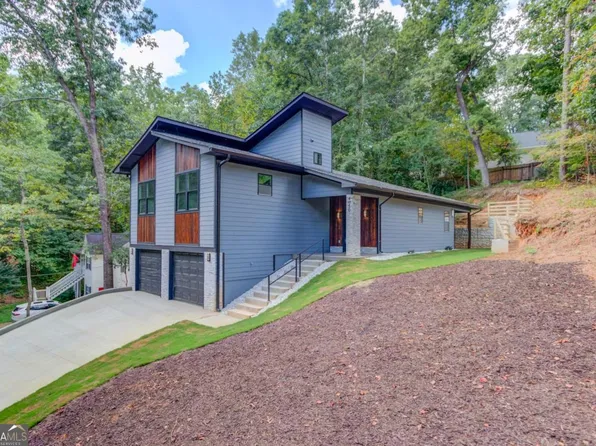 4050 Skyline Dr, Gainesville, GA 30501