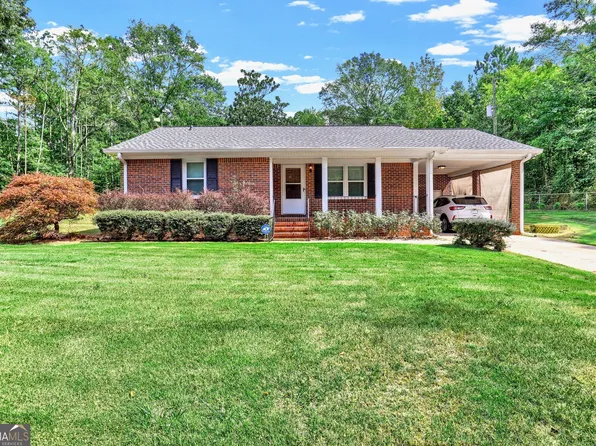 7030 Forrest Rd, Hogansville, GA 30230