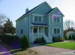 2 Shirley Dr, Westerly, RI 02891