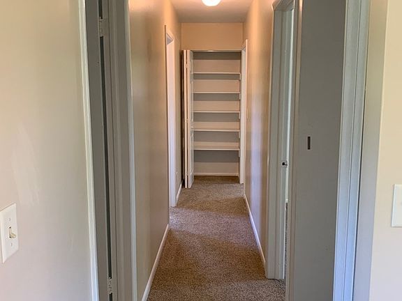 5th image of 1650 Abington Dr