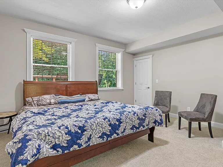 2320 Chatham Rd #1 — Photo 32