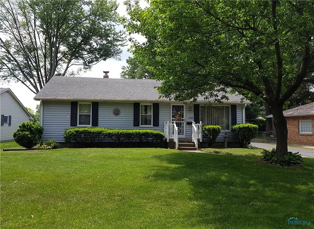 3105 Corydon Dr photo 1