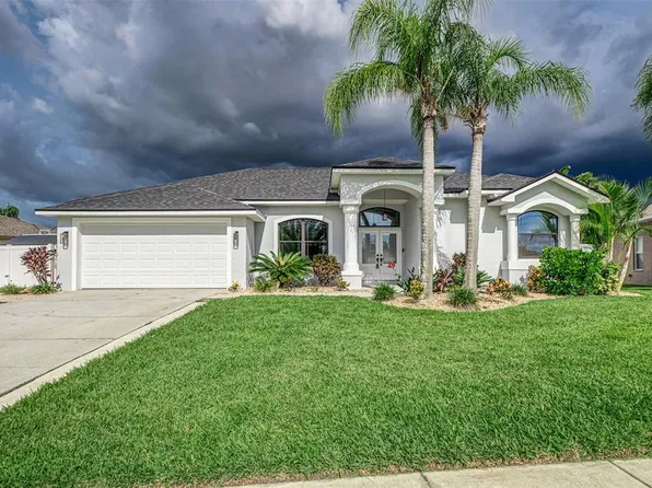 22636 Willow Lakes Dr, Lutz, FL 33549