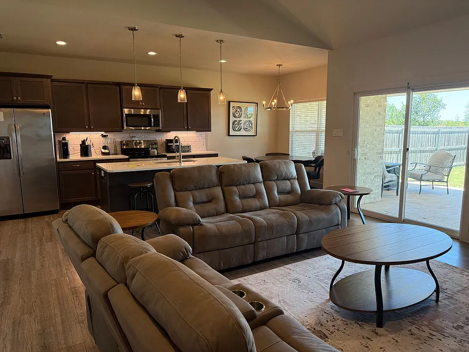 3841 Kala Dr
