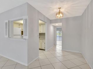 398 Sheffield Q #Q, West Palm Beach, FL 33417