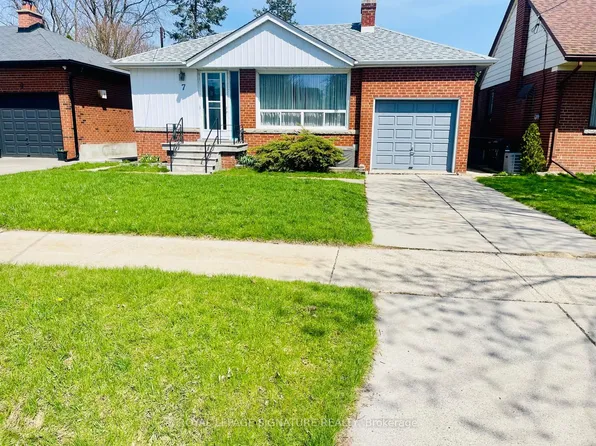 7 Placid Rd, Toronto, ON M8Z 4A3
