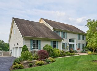 176 Mountainside Rd, Mendham, NJ 07945