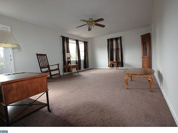 3rd image of 9 Morton Rd