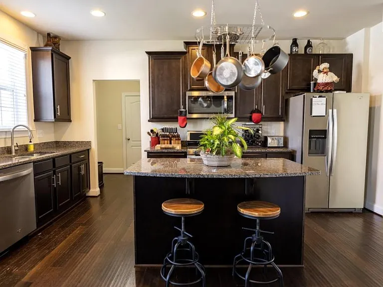 6778 McCormick Dr — Photo 8