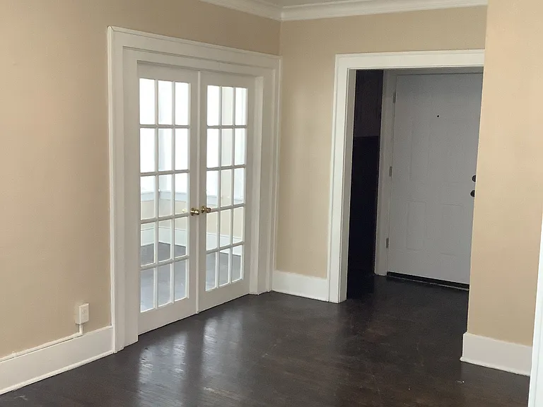 905 NE Madison Ave #1 — Photo 6