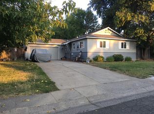5060 Kahn St, Carmichael, CA 95608