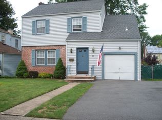 21 Mapes Ave, Nutley, NJ 07110