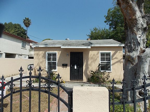 2nd image of 11645 208th St