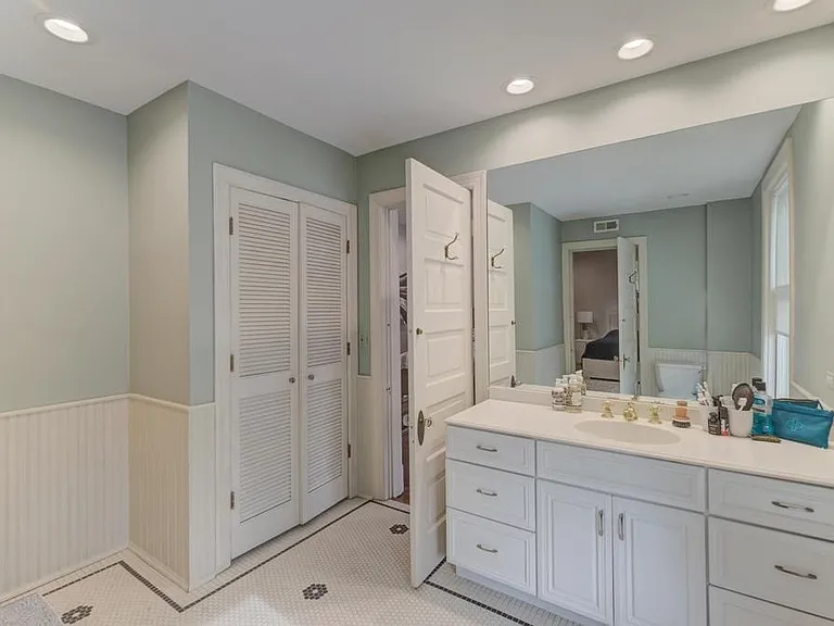 1499 Sheridan Rd — Photo 54