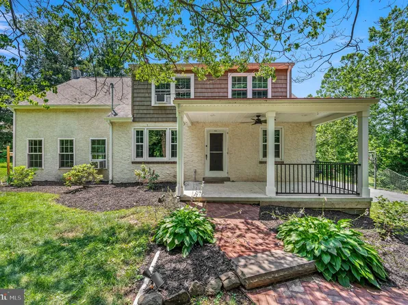 456 Saylors Mill Rd, Spring City, PA 19475