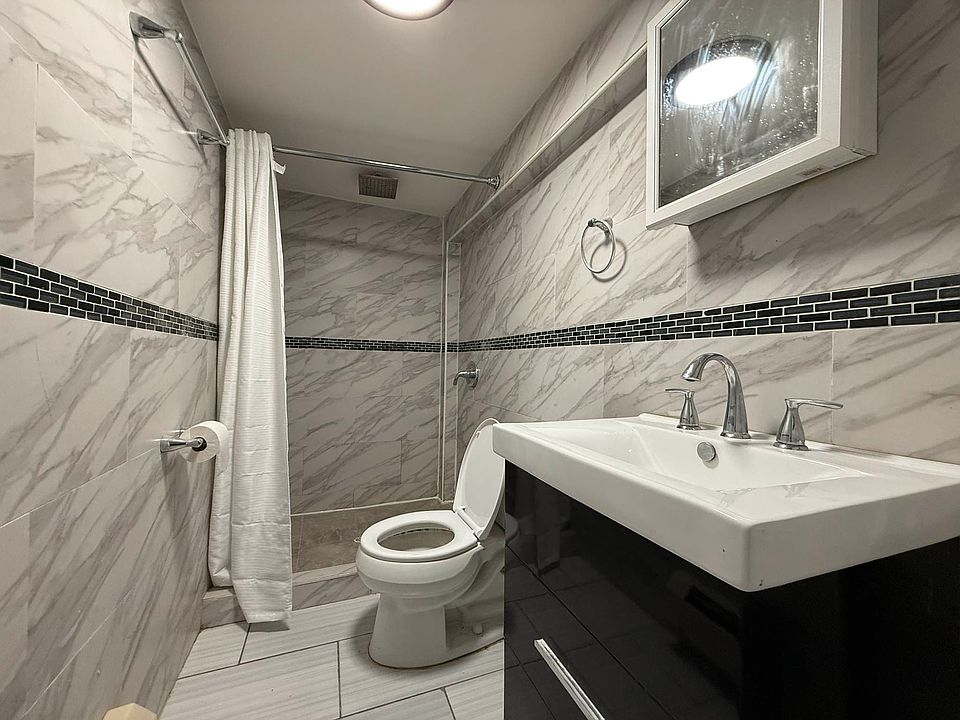 2nd image of 1156 Sutter Ave #Ll