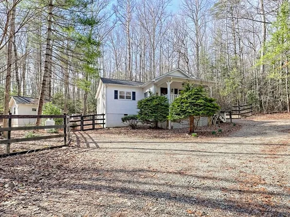 57 Violet Rd, Blairsville, GA 30512