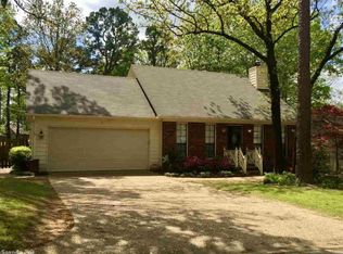 5 Cedar Point Ct, Little Rock, AR 72211