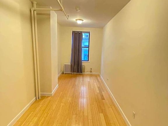 2nd image of 139 W 14th St APT 4F