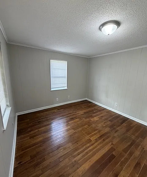 258 Oak St — Photo 23