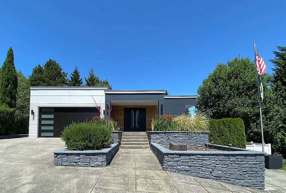 1st image of 3416 NE 166th Pl