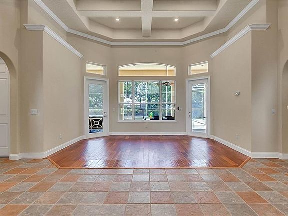 4th image of 8712 Scenic Oak Ct