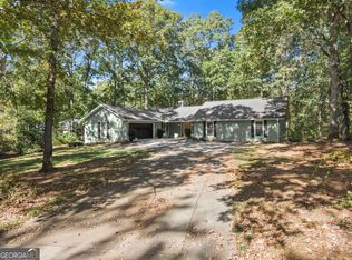 2856 Woodbriar Dr, Gainesville, GA 30506