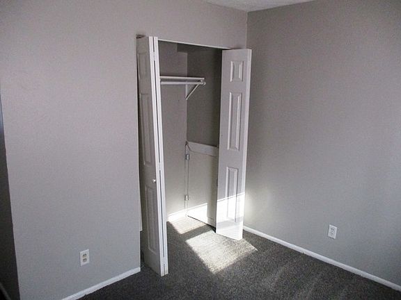 5th image of 1221 Orchard Rd #3