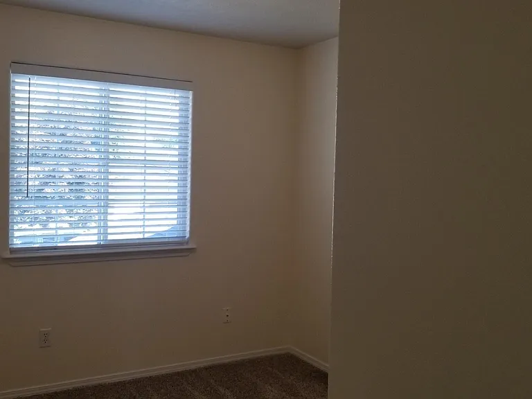16825 Portsmouth Ln — Photo 18