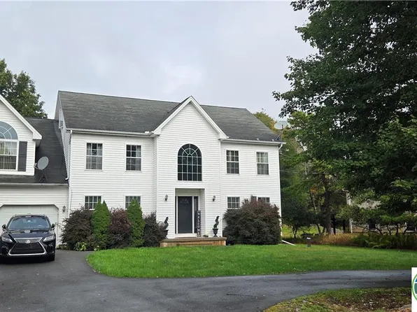 129 Petrarch Trl, Albrightsville, PA 18210